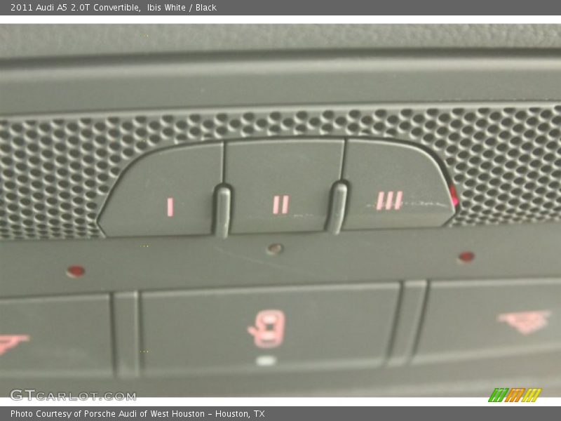 Ibis White / Black 2011 Audi A5 2.0T Convertible