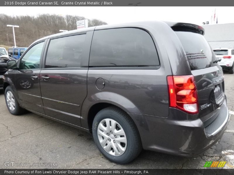 Granite Crystal Metallic / Black 2016 Dodge Grand Caravan SE