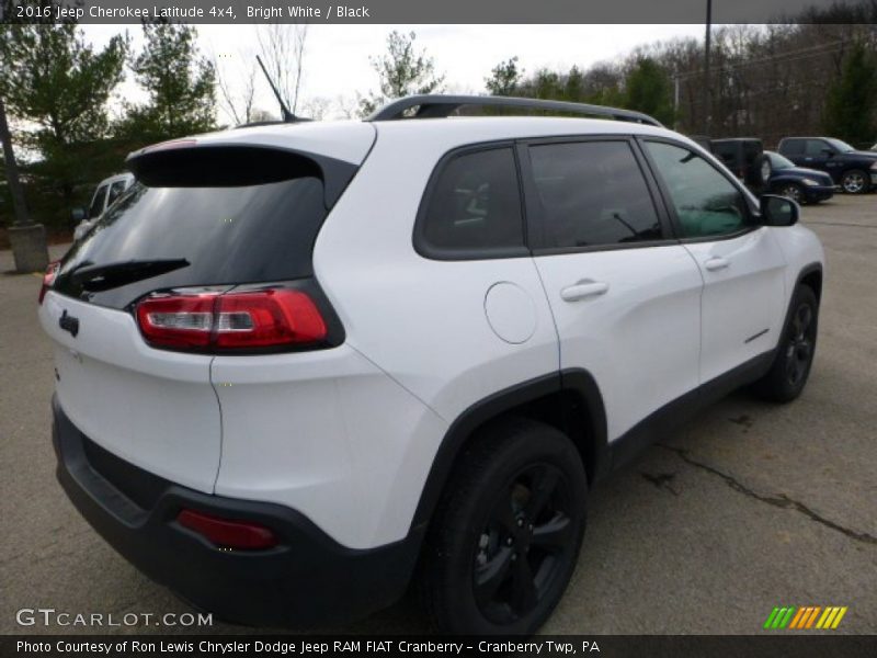 Bright White / Black 2016 Jeep Cherokee Latitude 4x4
