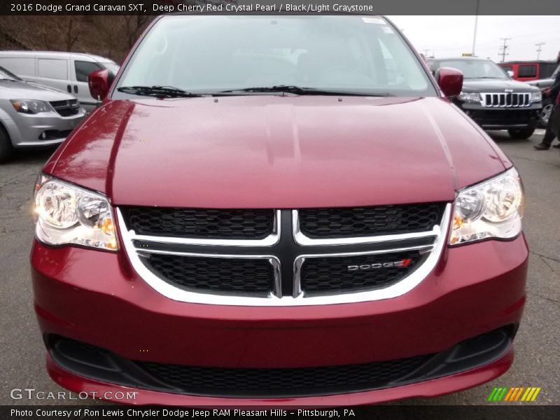 Deep Cherry Red Crystal Pearl / Black/Light Graystone 2016 Dodge Grand Caravan SXT