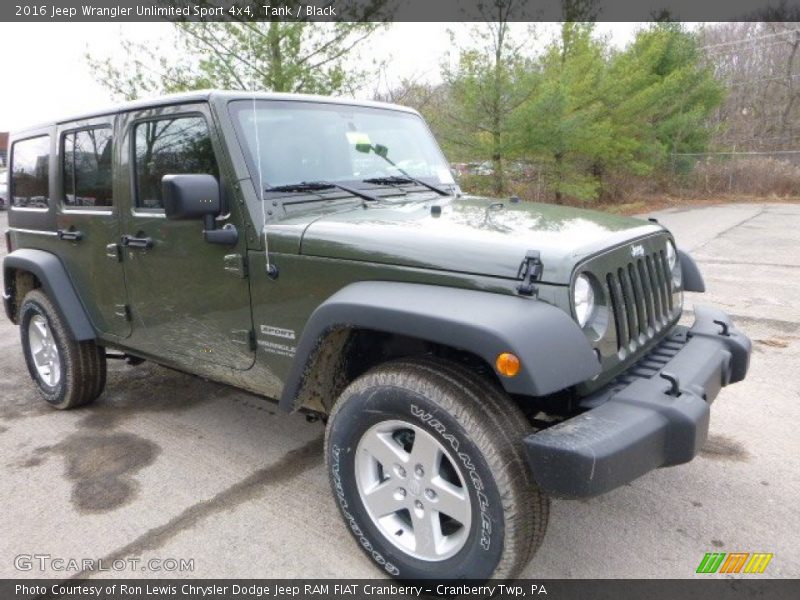 Tank / Black 2016 Jeep Wrangler Unlimited Sport 4x4