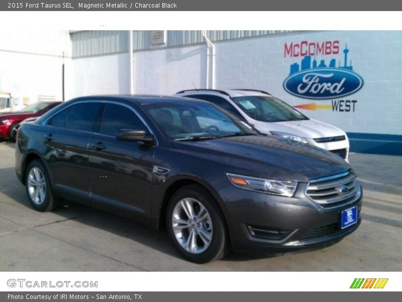 Magnetic Metallic / Charcoal Black 2015 Ford Taurus SEL