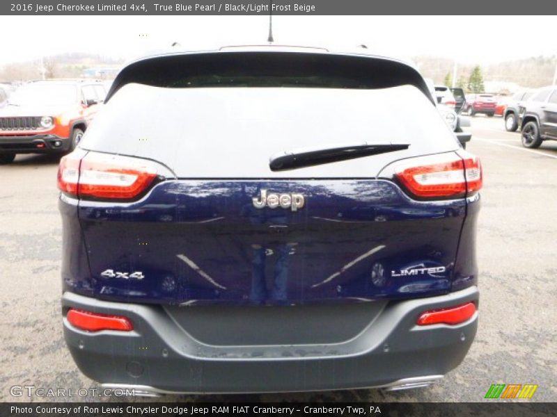 True Blue Pearl / Black/Light Frost Beige 2016 Jeep Cherokee Limited 4x4