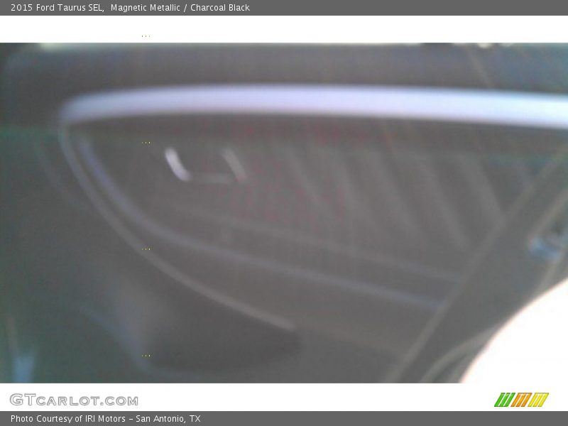 Magnetic Metallic / Charcoal Black 2015 Ford Taurus SEL