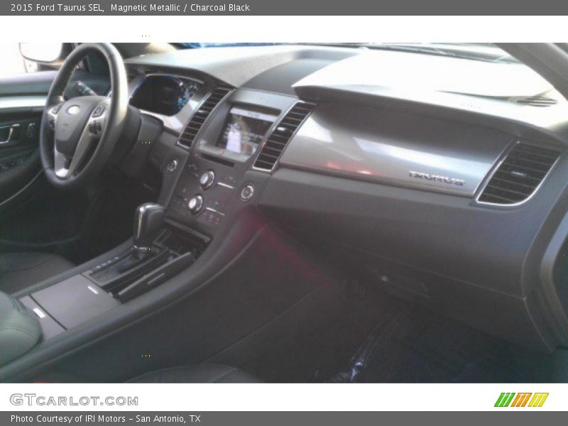 Magnetic Metallic / Charcoal Black 2015 Ford Taurus SEL