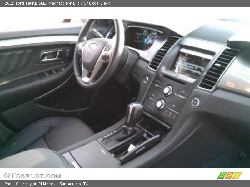 Magnetic Metallic / Charcoal Black 2015 Ford Taurus SEL