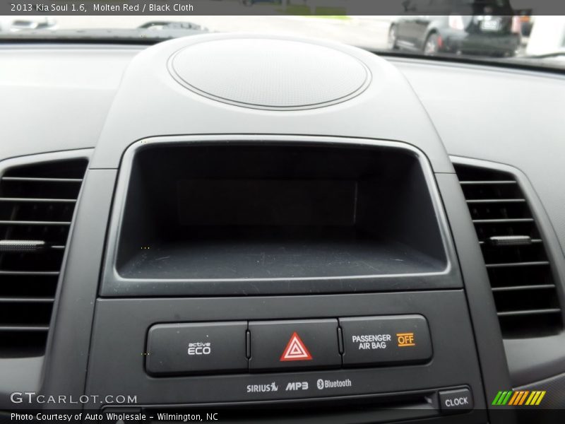 Molten Red / Black Cloth 2013 Kia Soul 1.6