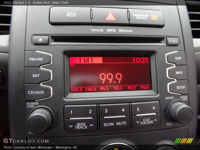 Molten Red / Black Cloth 2013 Kia Soul 1.6