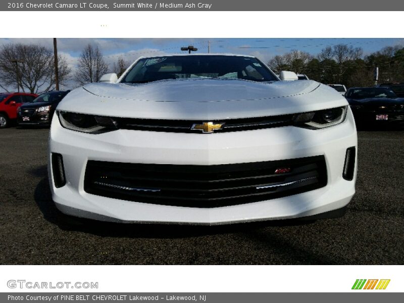 Summit White / Medium Ash Gray 2016 Chevrolet Camaro LT Coupe