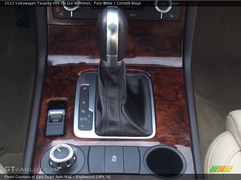 Pure White / Cornsilk Beige 2013 Volkswagen Touareg VR6 FSI Lux 4XMotion