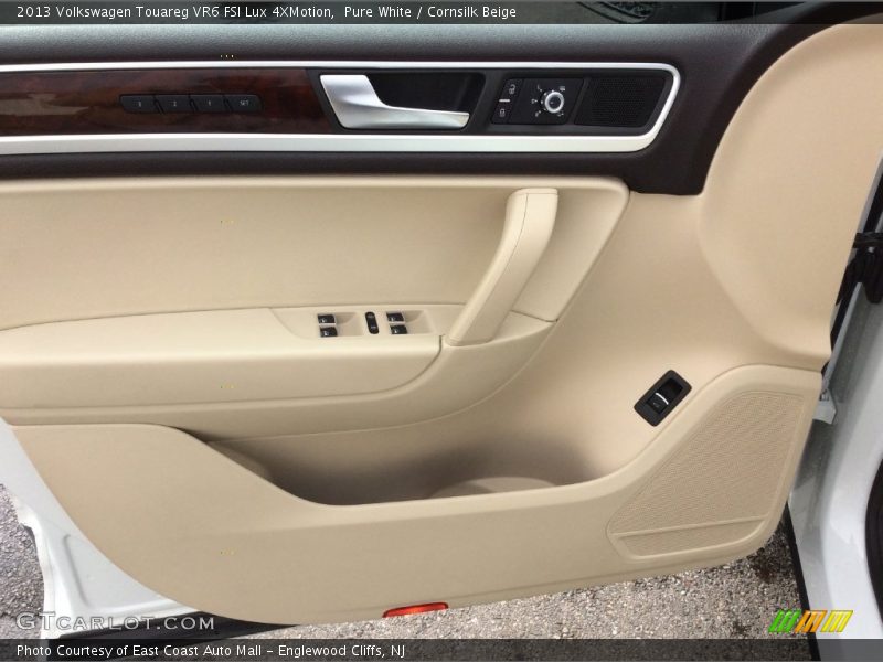 Pure White / Cornsilk Beige 2013 Volkswagen Touareg VR6 FSI Lux 4XMotion