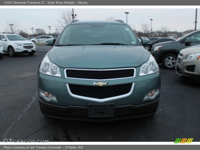 Silver Moss Metallic / Ebony 2009 Chevrolet Traverse LT