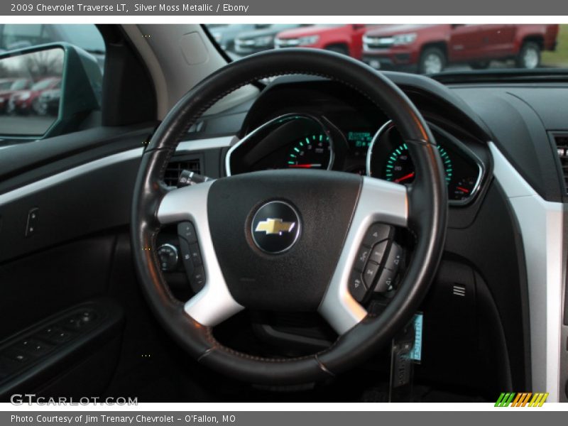 Silver Moss Metallic / Ebony 2009 Chevrolet Traverse LT