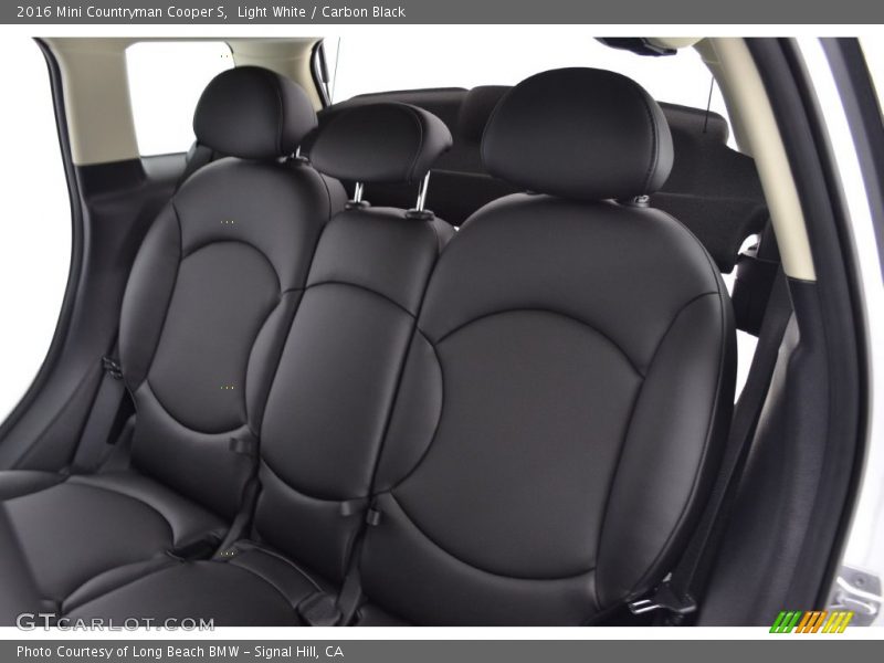Light White / Carbon Black 2016 Mini Countryman Cooper S