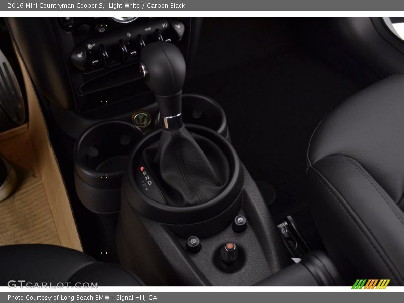 Light White / Carbon Black 2016 Mini Countryman Cooper S