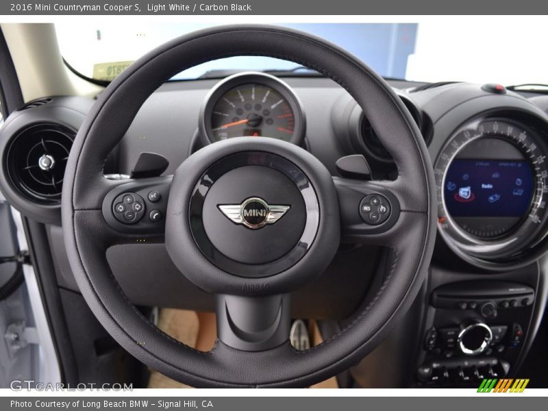 Light White / Carbon Black 2016 Mini Countryman Cooper S