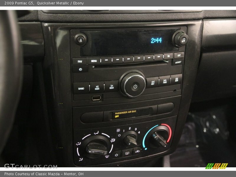 Quicksilver Metallic / Ebony 2009 Pontiac G5