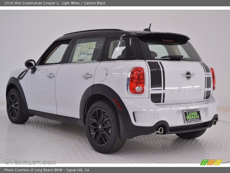 Light White / Carbon Black 2016 Mini Countryman Cooper S