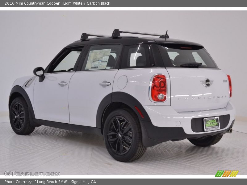 Light White / Carbon Black 2016 Mini Countryman Cooper