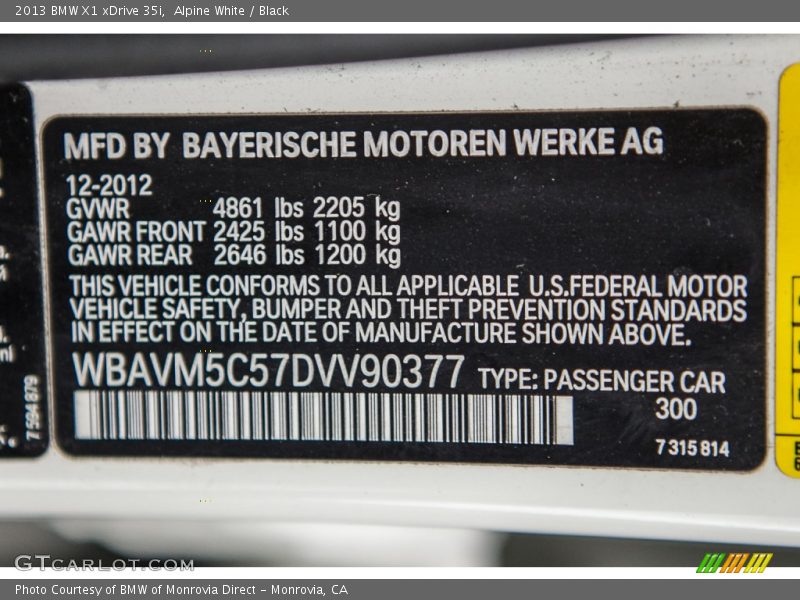 Alpine White / Black 2013 BMW X1 xDrive 35i