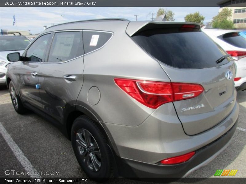 Mineral Gray / Gray 2016 Hyundai Santa Fe Sport