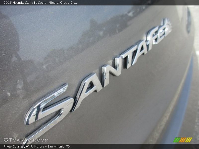 Mineral Gray / Gray 2016 Hyundai Santa Fe Sport