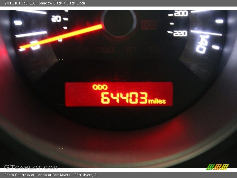 Shadow Black / Black Cloth 2011 Kia Soul 1.6