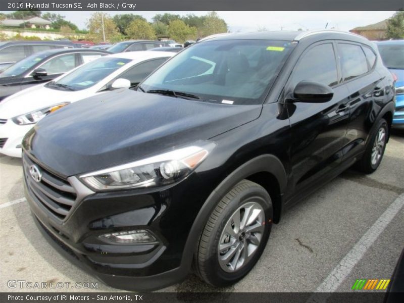 Ash Black / Gray 2016 Hyundai Tucson SE