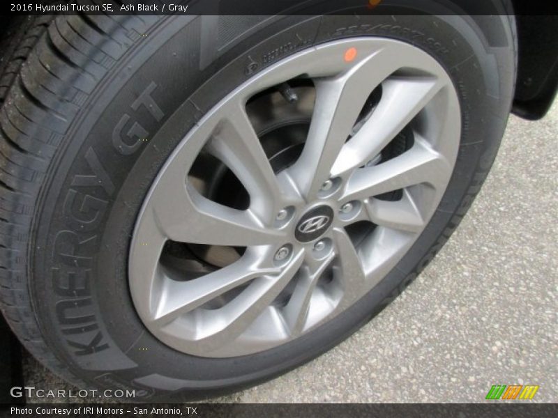 Ash Black / Gray 2016 Hyundai Tucson SE
