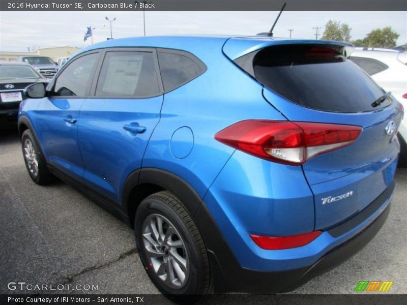 Caribbean Blue / Black 2016 Hyundai Tucson SE