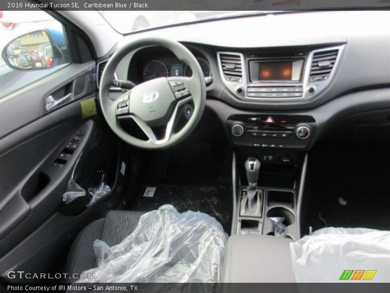 Caribbean Blue / Black 2016 Hyundai Tucson SE