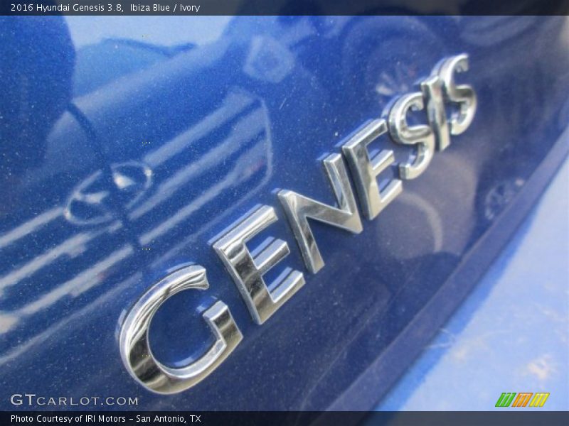 Ibiza Blue / Ivory 2016 Hyundai Genesis 3.8