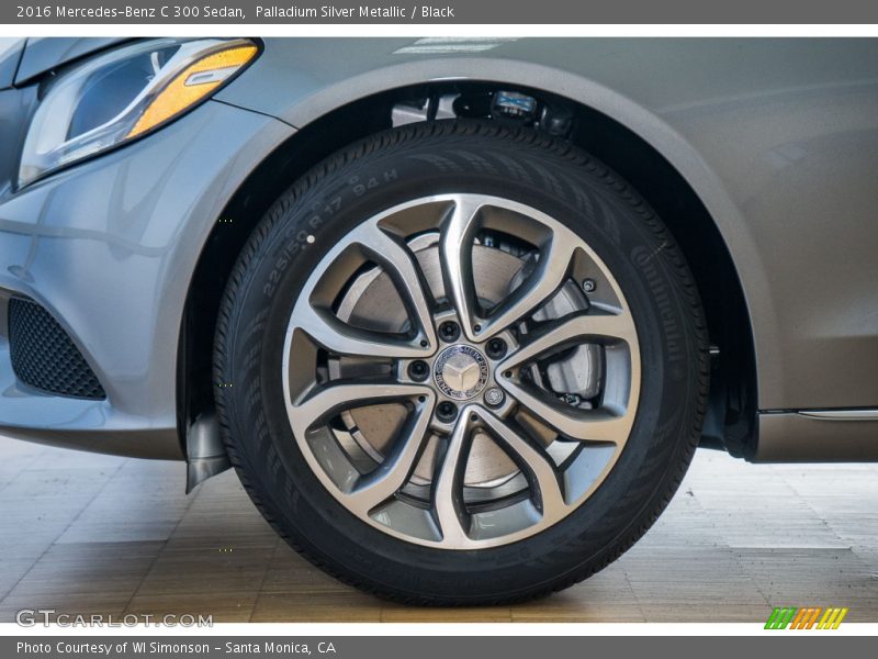 Palladium Silver Metallic / Black 2016 Mercedes-Benz C 300 Sedan