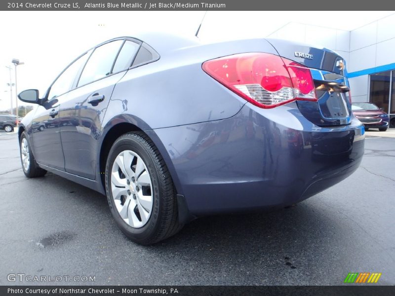 Atlantis Blue Metallic / Jet Black/Medium Titanium 2014 Chevrolet Cruze LS