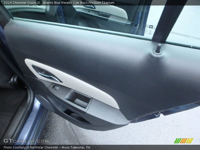 Atlantis Blue Metallic / Jet Black/Medium Titanium 2014 Chevrolet Cruze LS