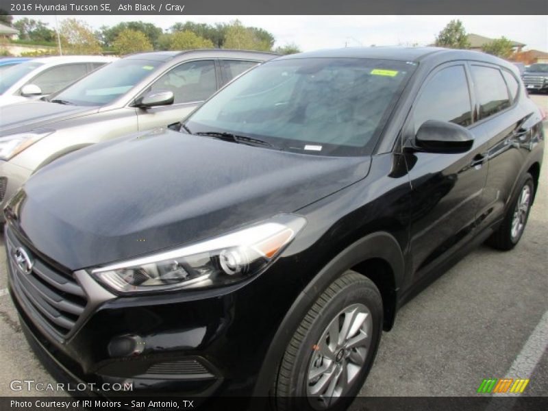 Ash Black / Gray 2016 Hyundai Tucson SE
