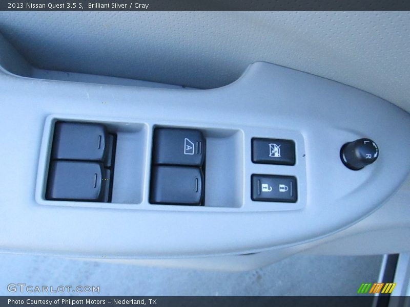 Brilliant Silver / Gray 2013 Nissan Quest 3.5 S
