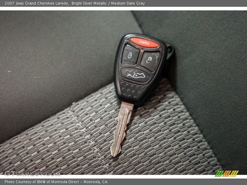 Bright Silver Metallic / Medium Slate Gray 2007 Jeep Grand Cherokee Laredo