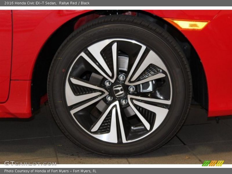  2016 Civic EX-T Sedan Wheel