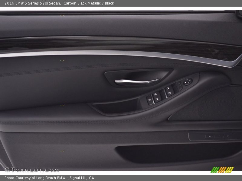 Carbon Black Metallic / Black 2016 BMW 5 Series 528i Sedan