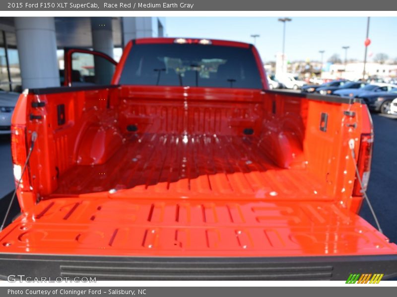 Race Red / Medium Earth Gray 2015 Ford F150 XLT SuperCab