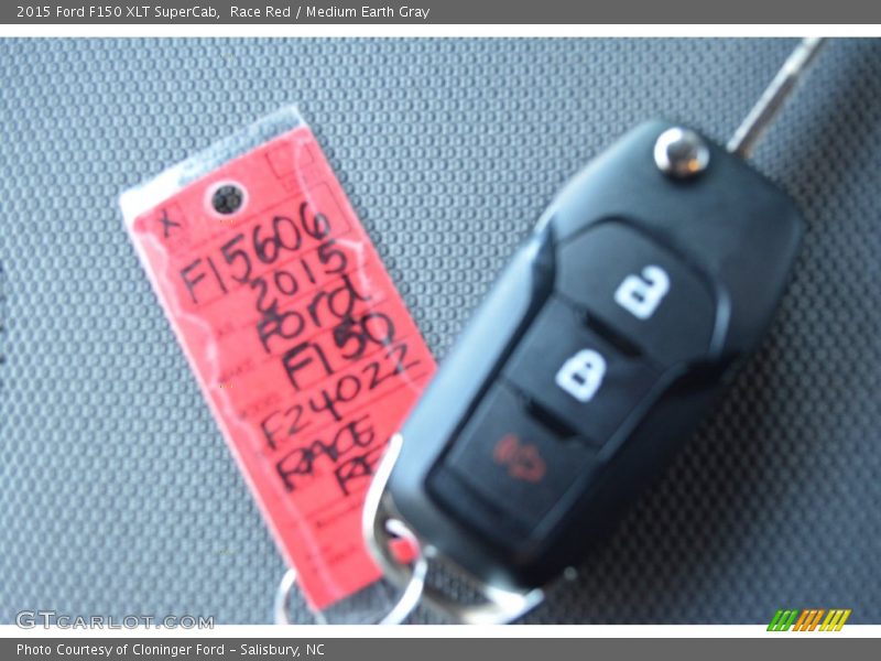 Race Red / Medium Earth Gray 2015 Ford F150 XLT SuperCab