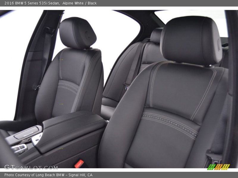 Alpine White / Black 2016 BMW 5 Series 535i Sedan