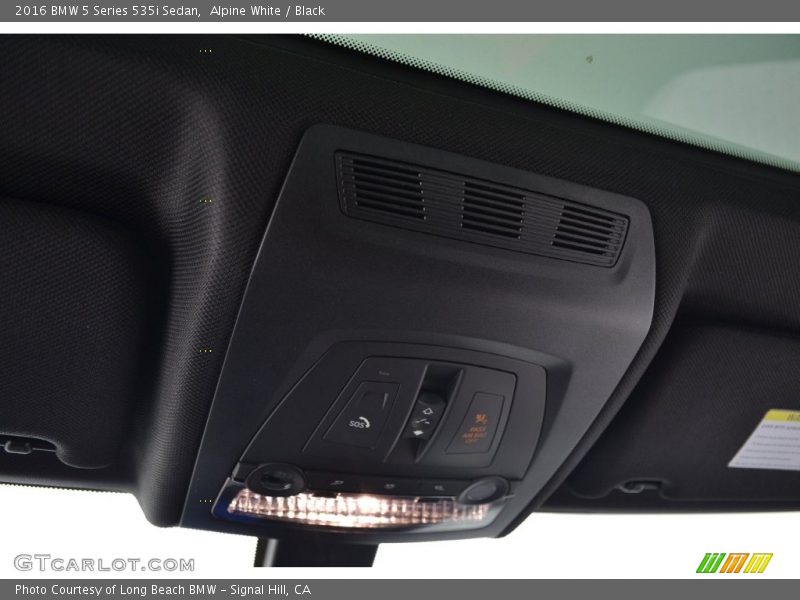 Alpine White / Black 2016 BMW 5 Series 535i Sedan