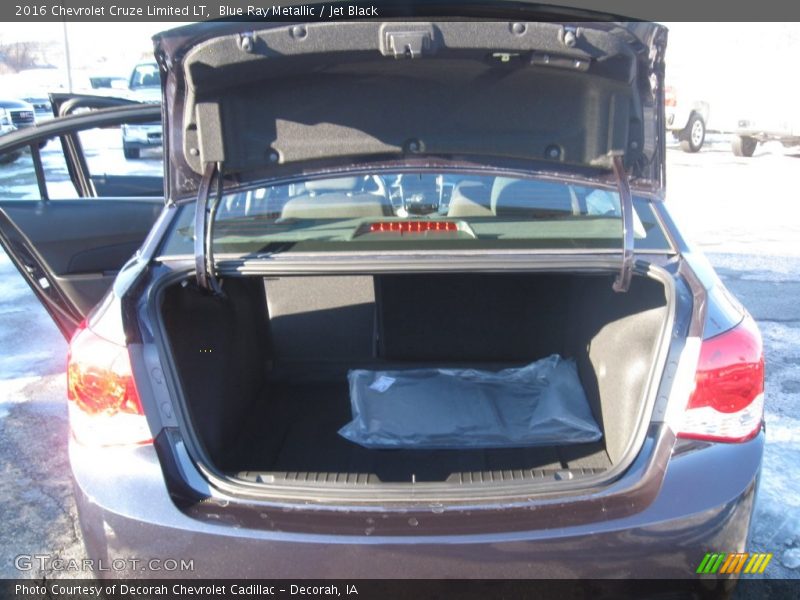 Blue Ray Metallic / Jet Black 2016 Chevrolet Cruze Limited LT