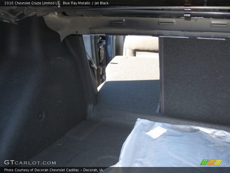 Blue Ray Metallic / Jet Black 2016 Chevrolet Cruze Limited LT