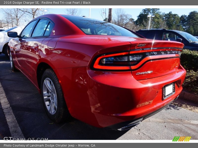 Redline Red Tri-coat Pearl / Black 2016 Dodge Charger SE