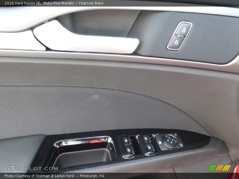 Ruby Red Metallic / Charcoal Black 2016 Ford Fusion SE