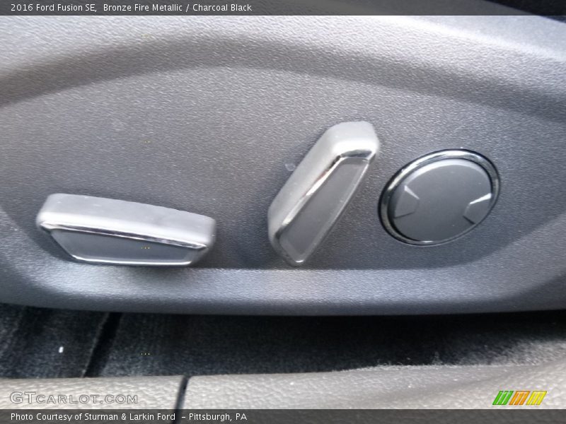 Bronze Fire Metallic / Charcoal Black 2016 Ford Fusion SE