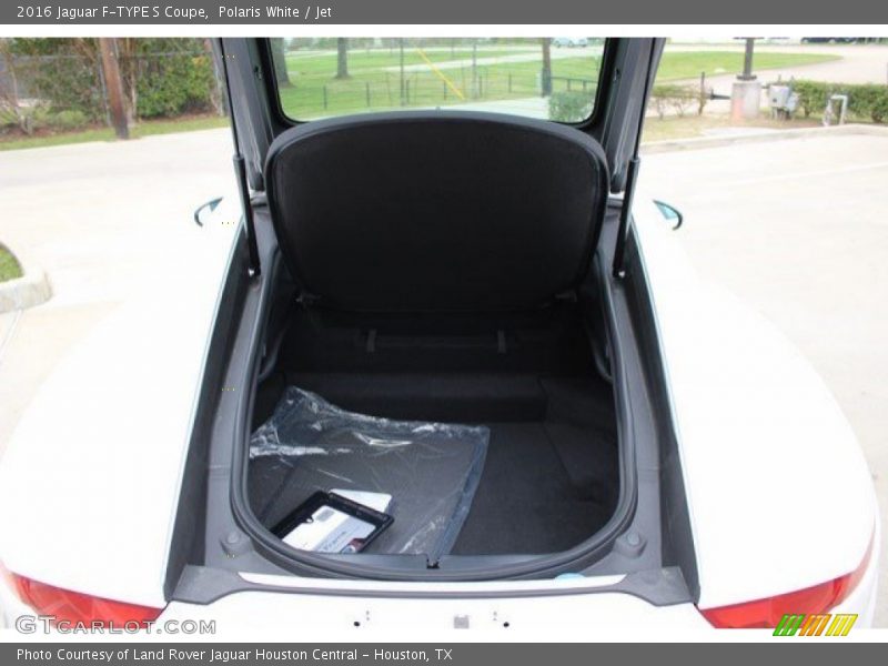 Polaris White / Jet 2016 Jaguar F-TYPE S Coupe